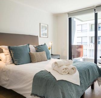 Apoquindo Apartment | Chic 1BR Oasis for 3 in Bustling Las Condes