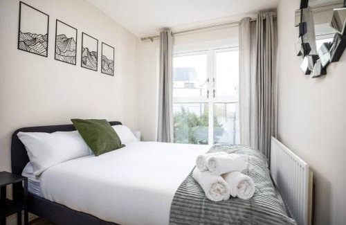 Temple Bar Apartment | Chic 2BR in Temple Bar-5 min walk to Dublin Castle