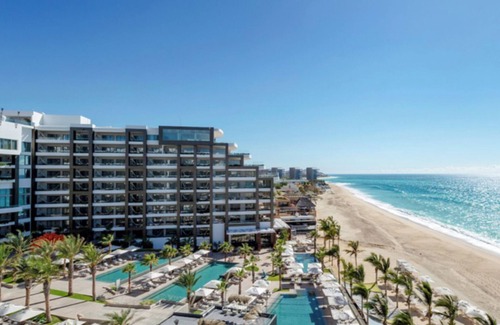 Puerto Juarez Resort | Chic 3 Bedroom Loft with Private Rooftop & Jacuzzi; on Luxury Cancun Resort