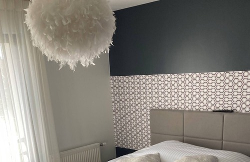 Saint-Prix House | Chic 4-bedroom house in a quiet location close to the forest and Paris. Ideal for families.