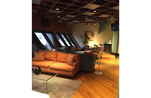 Downtown Kansas City Condo | Chic Condo. Best Location in Town.