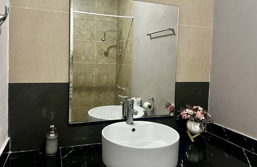 El Caloso Apartment | Chic & Spacious Hideaway Just Minutes From Zona Romantica