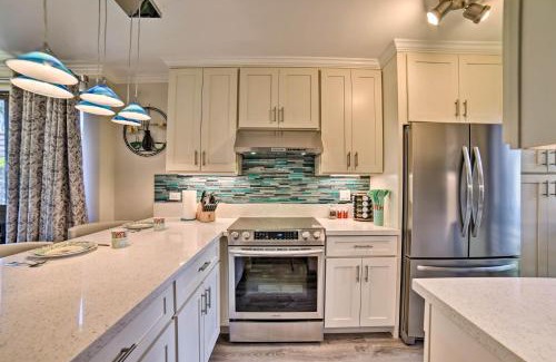 Kahana Apartment | Chic West Maui Condo with Pool - Walk to Beach!