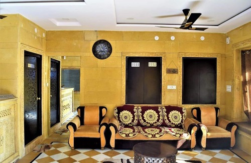 Amar Sagar Pol Hotel | Chirag Haveli - Near Golden Fort