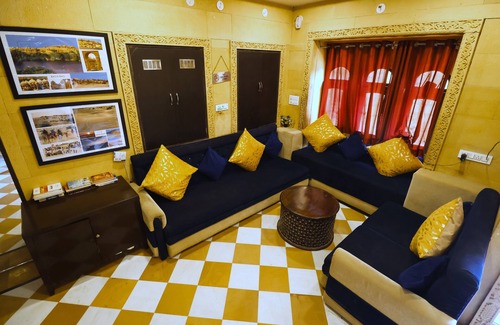 Amar Sagar Pol Hotel | Chirag Haveli - Near Golden Fort