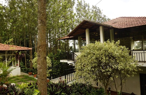 Chikkamagaluru Apartment | Chirooss Homestays And Resorts