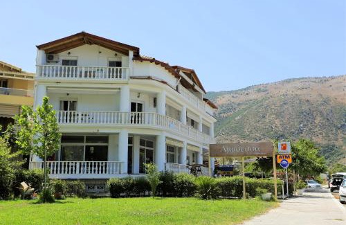 Plataria Apartment | Chrispy Apartments