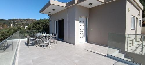 Kotsiana House | Christos