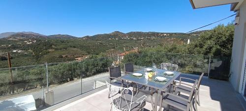 Kotsiana House | Christos