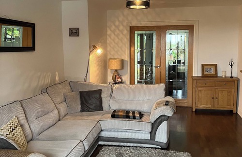 Milltown House | Church Bells Lisburn Derriaghy. Easy access to all N.Ireland has to offer