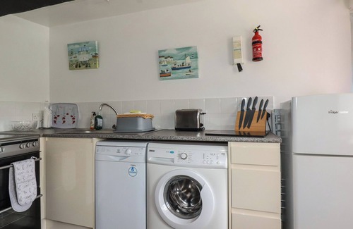 Portmellon Cottage | CHY RANI, pet friendly, character holiday cottage in Mevagissey