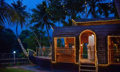 Thrissur Resort | Cijo's HUT and TREE HOUSE