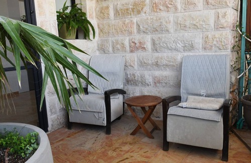 Kiryat Shmuel Apartment | Citadel of the Kings View Suite facing all of Jerusalem