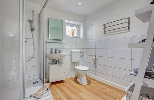Mühlhausen Apartment | City Apartment Obergeschoss mit Klima/WLan - kostenlose Parkplätze
