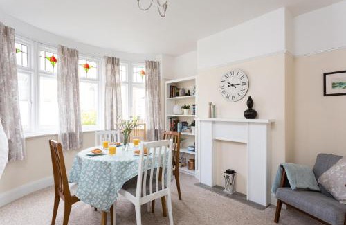Heworth House | City Apartments - 4 Heworth Village - 3 bed house