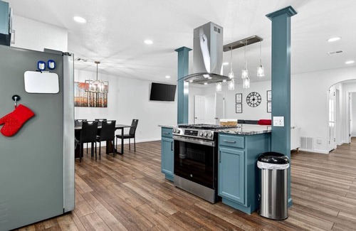 Bartlesville House | City Of Lights - VRBO