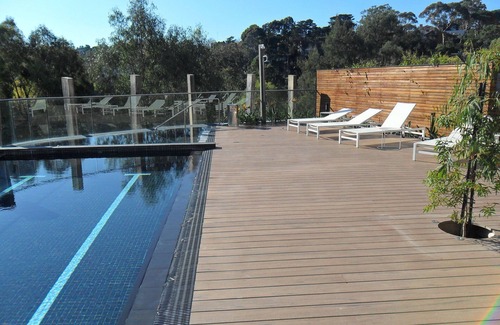 Abbotsford Apartment | City Views Riverside 2 Bed/2 Bath Resort apartment
