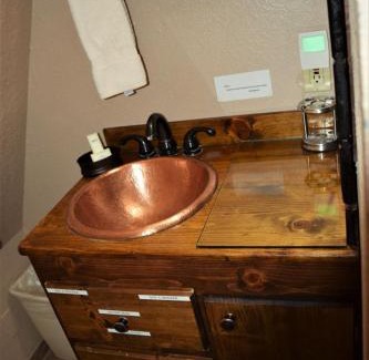 Red River House | Claim Jumper A-Frame 5 - Pet Friendly - WiFi - Cable - Grill - Gas Fireplace