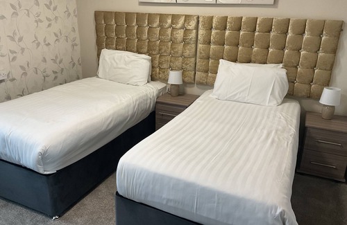 Preston Bed & Breakfast | Claremont Hotel