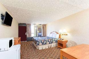 Pigeon Forge Hotel | Clarion Inn & Suites near the Leconte Center Pigeon Forge
