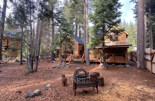 Chamberlands Cabin | Classic Family Tahoe Cabin - West Shore Bliss!