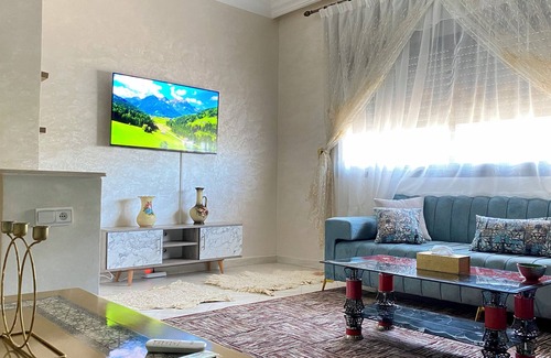 Harhoura Apartment | Classic flat