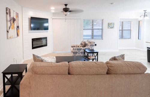 Westminster Apartment | Classy Condo Near Lake Hartwell