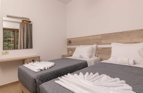 Ano Vasilikos Other | Claudio Stone House!