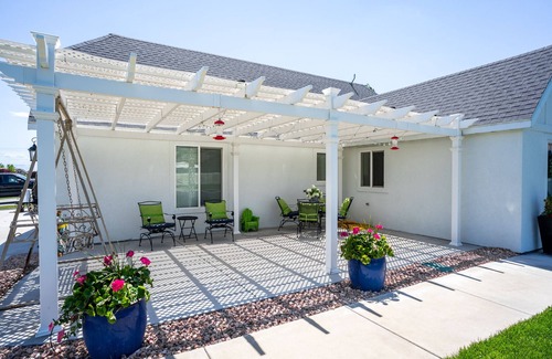 Lehi House | Clean and Quaint Getaway