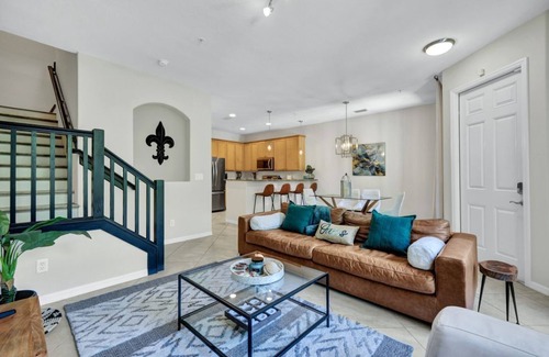 Ole Condo | Clean, Coastal-Inspired 3 BR 2.5 BA Condo in Popular Ole' Resort! - Lely Resort