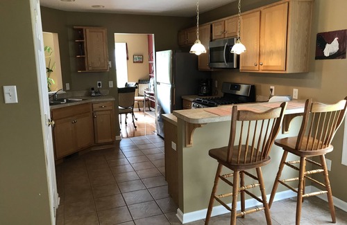 State College House | CLEAN COMFORTABLE CONVENIENT