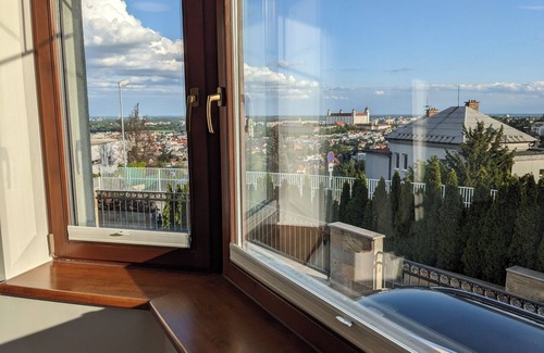 Old Town Apartment | ClearVueHome - Panoramic 43 m2 Studio Bratislava Slavin