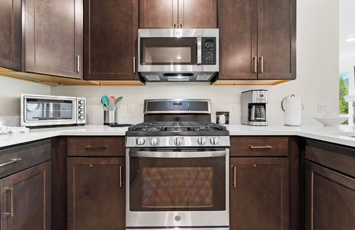 Lakeside Village Apartment | Clearwater Lofts #205, Building 3