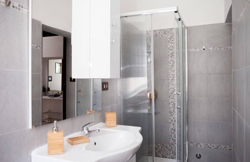 Ancona House | CLEO IRIS