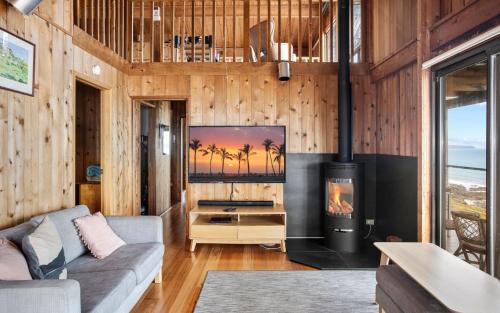 Myponga Beach House | Cliffs End Beach Shack 105 Gold Coast Drive