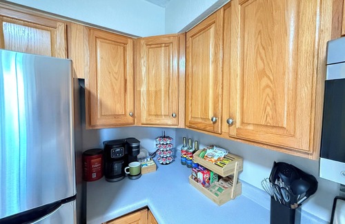 Farmington House | Cliffside Hideaway! Free Starbucks Gift Card Included!
