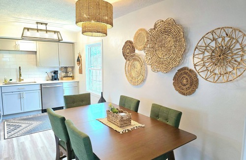 Madison House | Clifty Falls Family Getaway-Sleeps 8-3 Miles to Historic Downtown & River Front