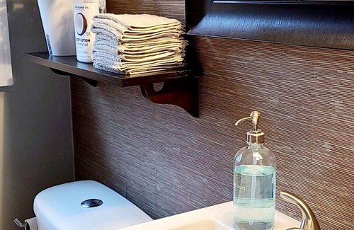 Candler-McAfee House | Close to Everything/Bring the Dog!