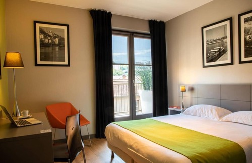 9th Arrondissement Hotel | Close to Gare de Vaise Metro Station! 3 Pet-Friendly Units, Onsite Parking!