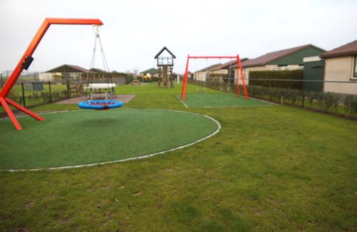 Burgerbrug House | Close to the beach, central, air conditioning, garden, 2 terraces