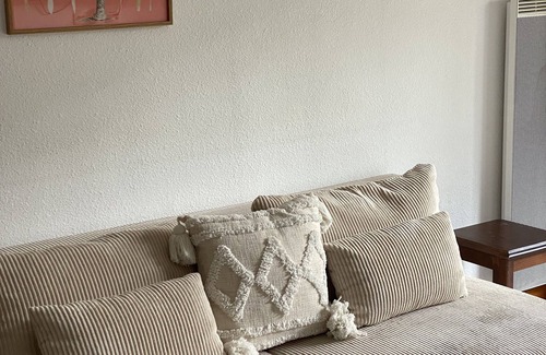 Levernois Apartment | Close to the golf course, the Cité du Vin and the Hospices de Beaune!