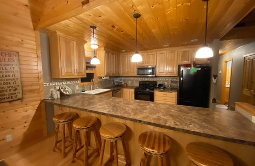 Hayward Cabin | Close to trails, COZY Cabin, close to the water, fireplace, Fall colors