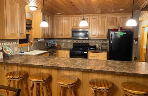 Hayward Cabin | Close to trails, COZY Cabin, close to the water, fireplace, Fall colors