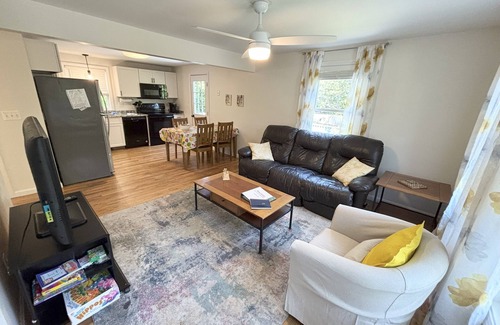 Wakefield-Peacedale House | Close to URI and quaint downtown Wakefield. Fall dates just added.