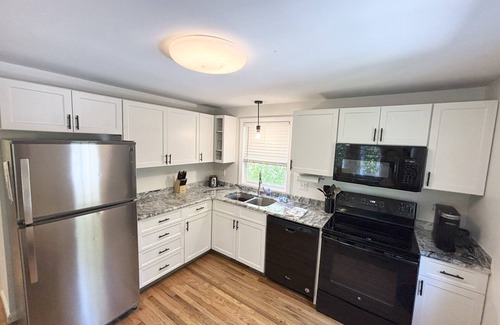 Wakefield-Peacedale House | Close to URI and quaint downtown Wakefield. Fall dates just added.