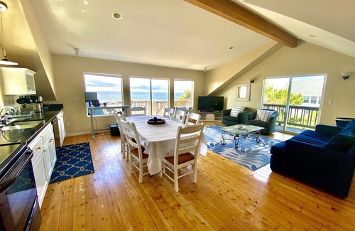 Lincoln Beach House | Cloud Nine - A Charming Ocean View Home with Hot Tub & Fire Pit in Belle Beach!