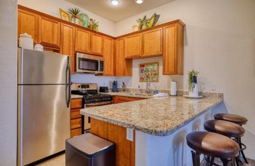 Village House | CLR109 Charming 1 Bedroom Overlooking the Pool