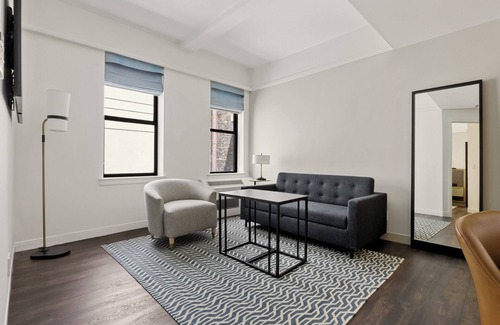 Central New York City Hotel | Club Quarters, Times Square - Midtown