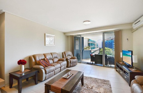 The Entrance Apartment | Coast Apartment 26