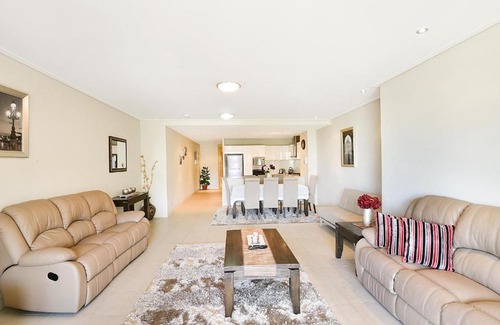The Entrance Apartment | Coast Apartment 26